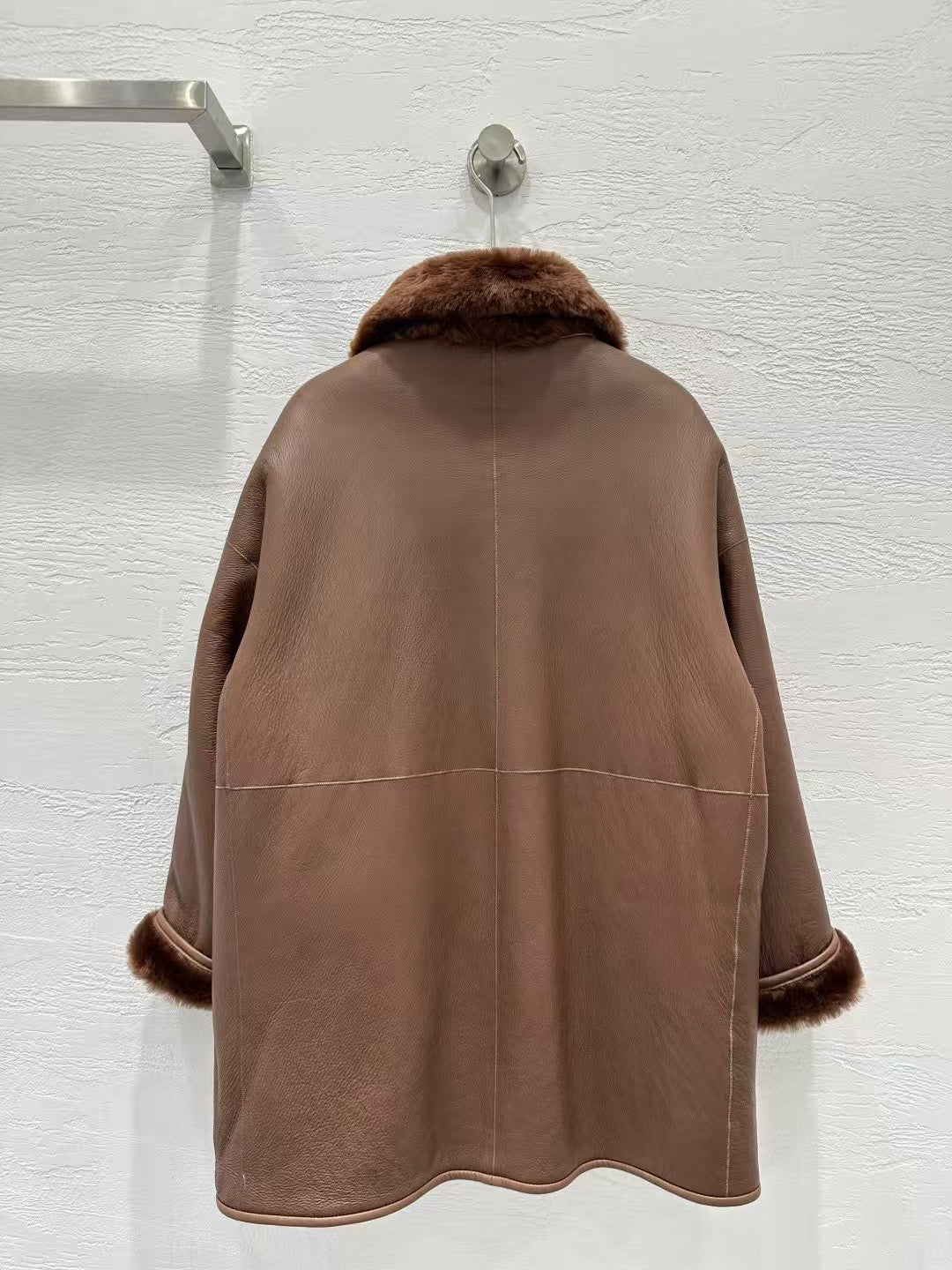 Sheepskin coat (reversible)