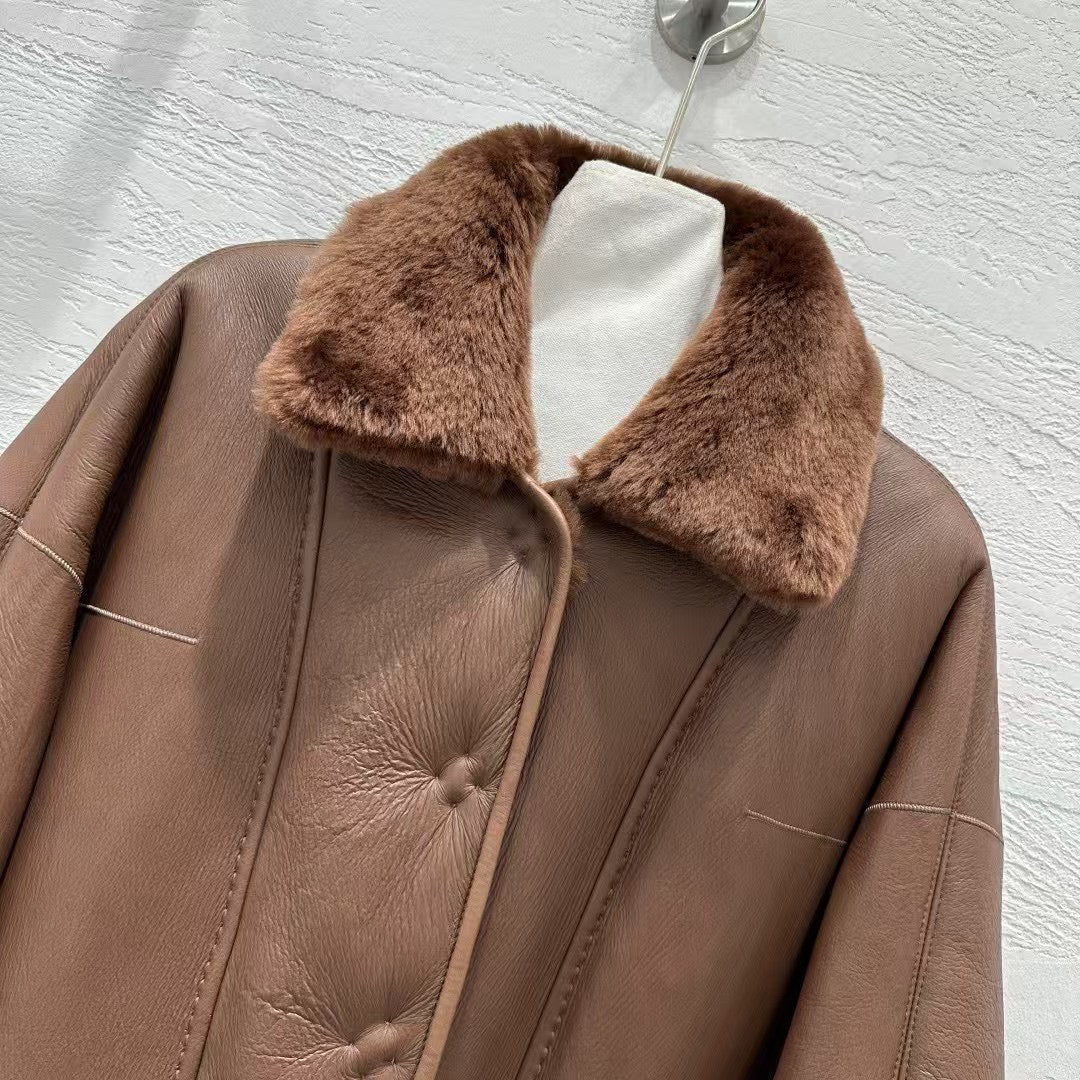 Sheepskin coat (reversible)