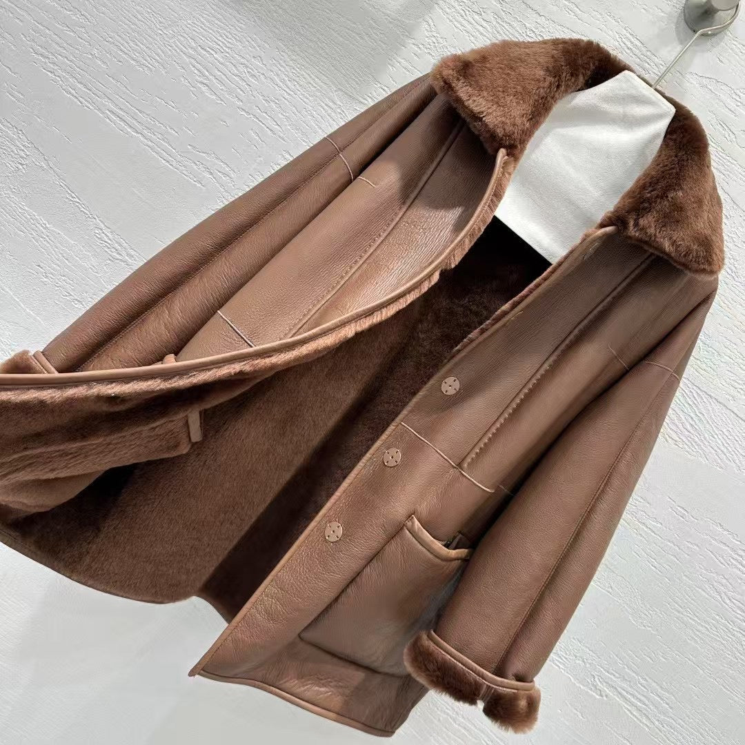 Sheepskin coat (reversible)